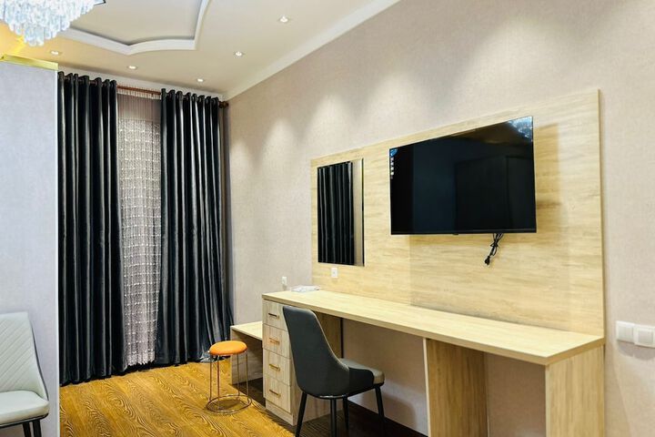 Room 18 of 62