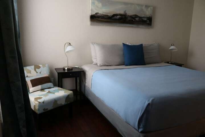 Room 2 of 30
