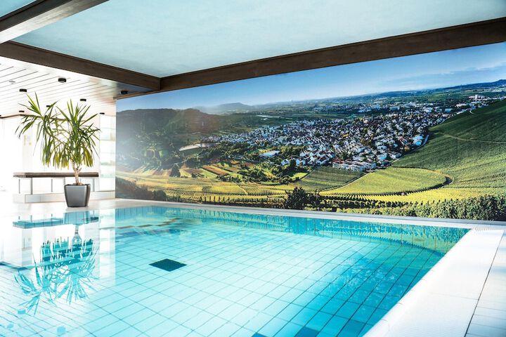 Pool 77 of 105