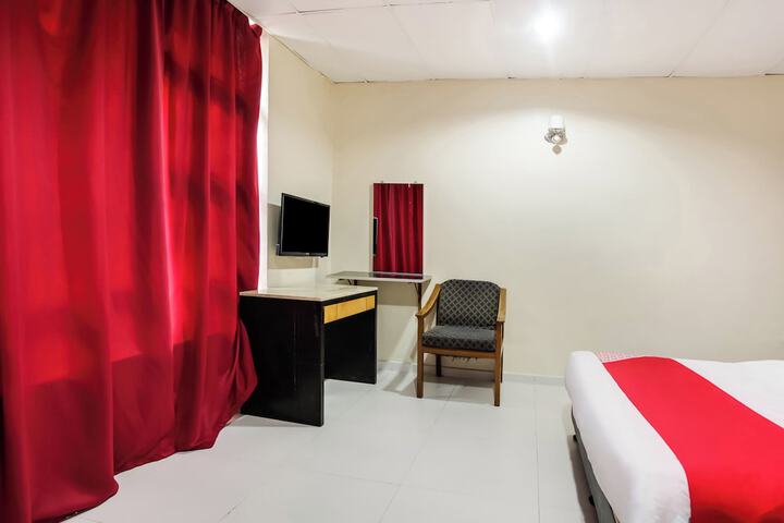 Room 25 of 54