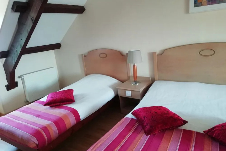 Room 5 of 29