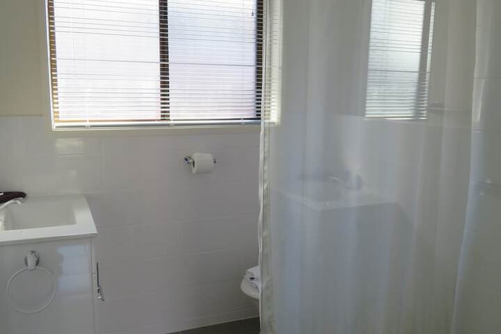 Room 85 of 116