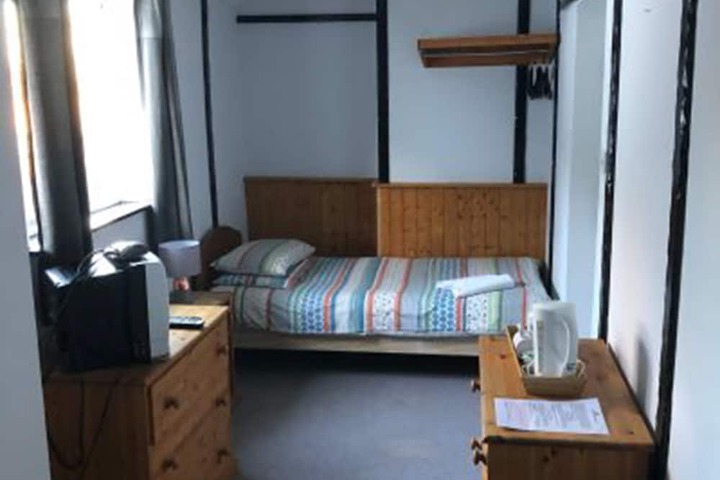 Room 5 of 22