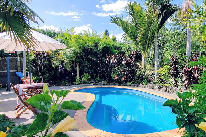 Hotel with Pool