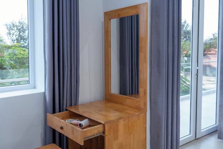 Room 10 of 49
