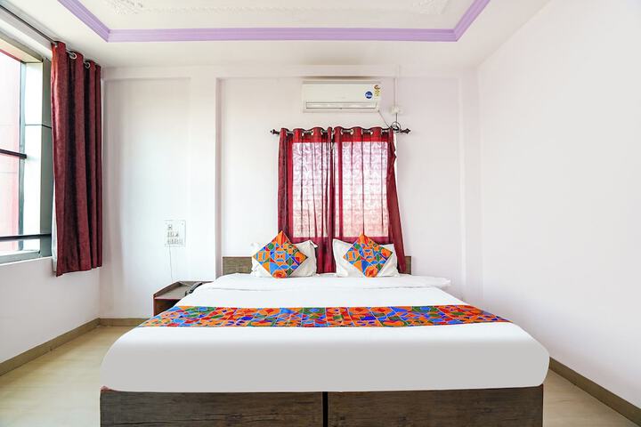 Room 21 of 28