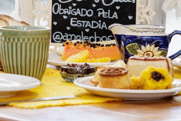 Breakfast/Coffee Service 11 of 13