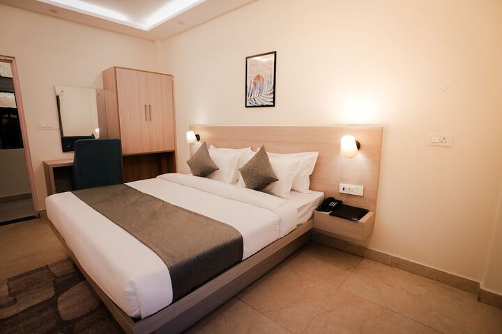 Room 3 of 19