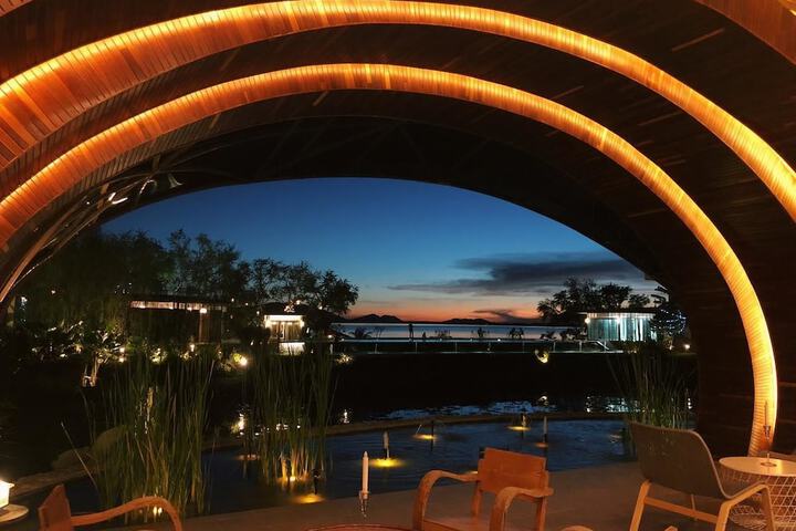 Hotel Interior 5 of 72