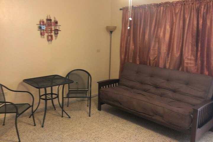 Room 37 of 90