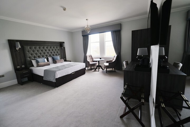 Room 20 of 54