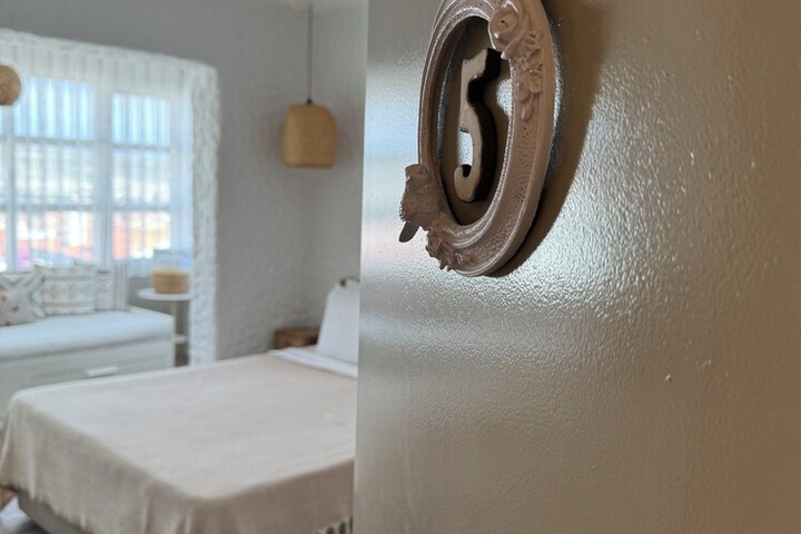 Hotel 90 of 124