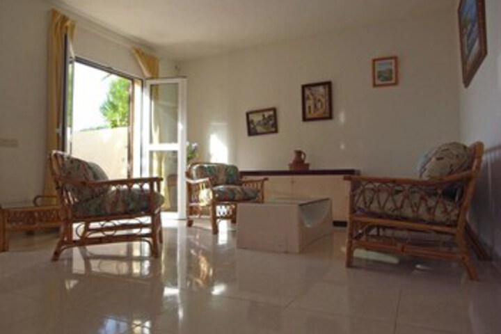 Room 14 of 22