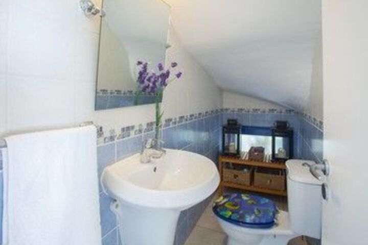 Room 4 of 47