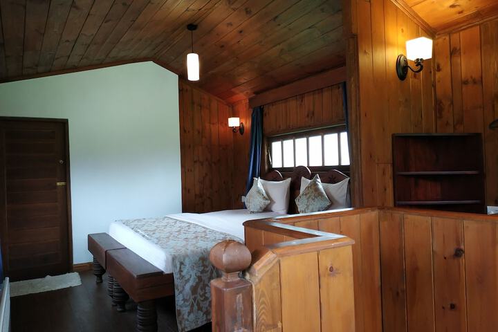 Room 12 of 31
