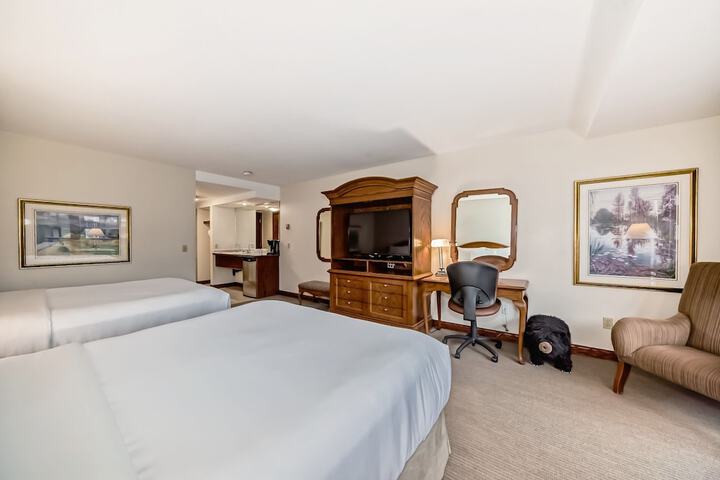 Room 11 of 115