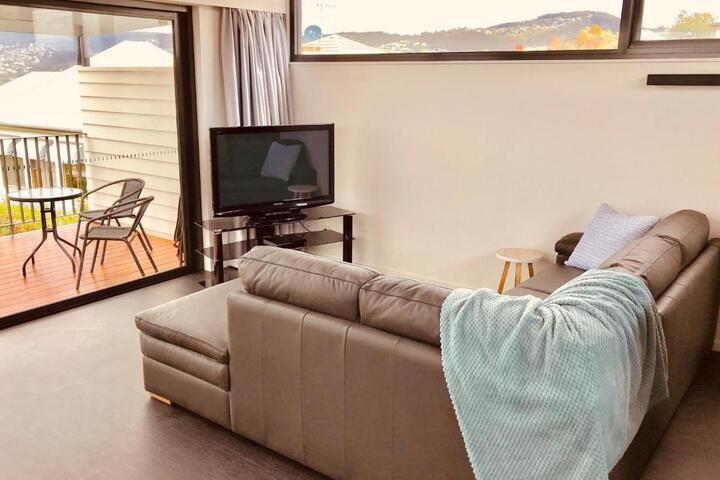 General 8 of 33