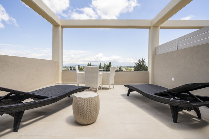 Terrace/Patio 53 of 125