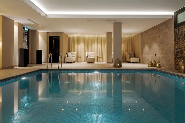 Pool 32 of 94