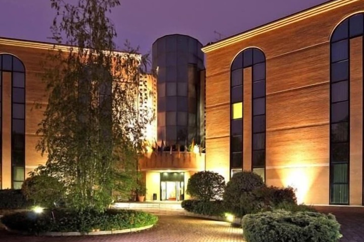 Hotel 68 of 73