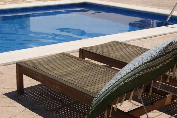 Pool 35 of 58