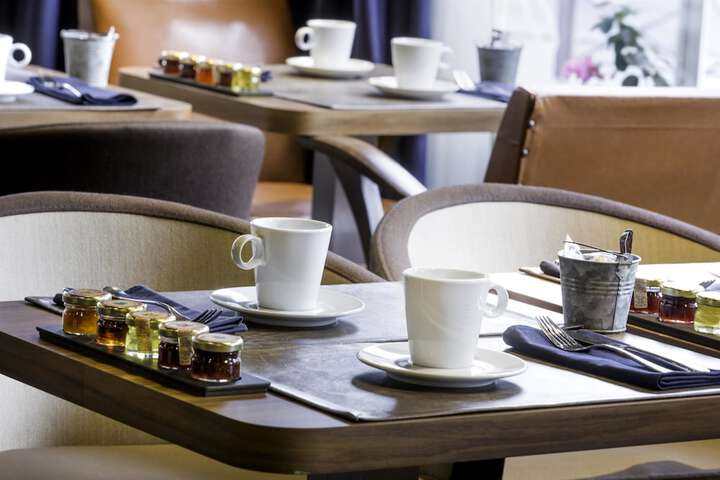 Breakfast/Coffee Service 55 of 87
