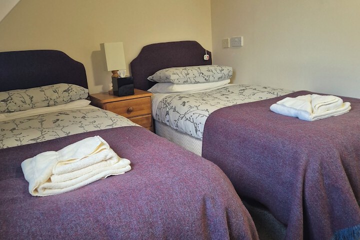Room 20 of 33