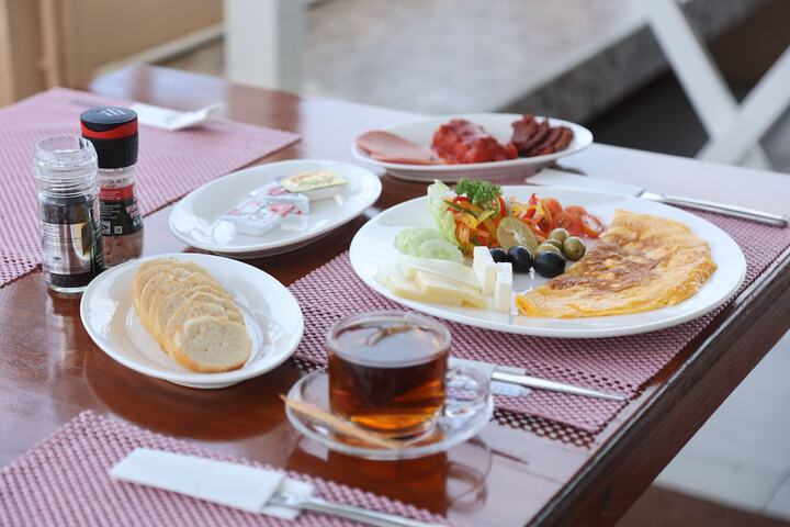 Breakfast/Coffee Service 116 of 127