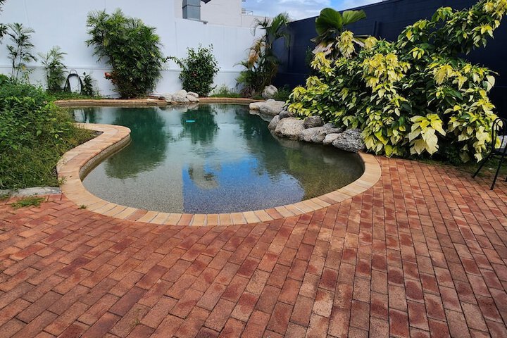Pool 43 of 53