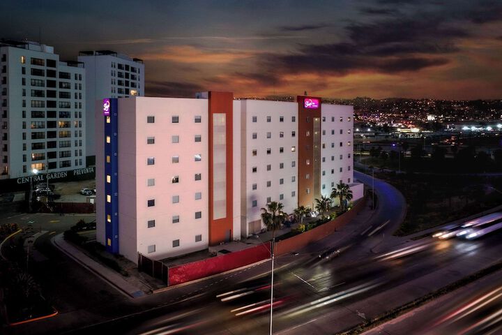 Hotel 66 of 68