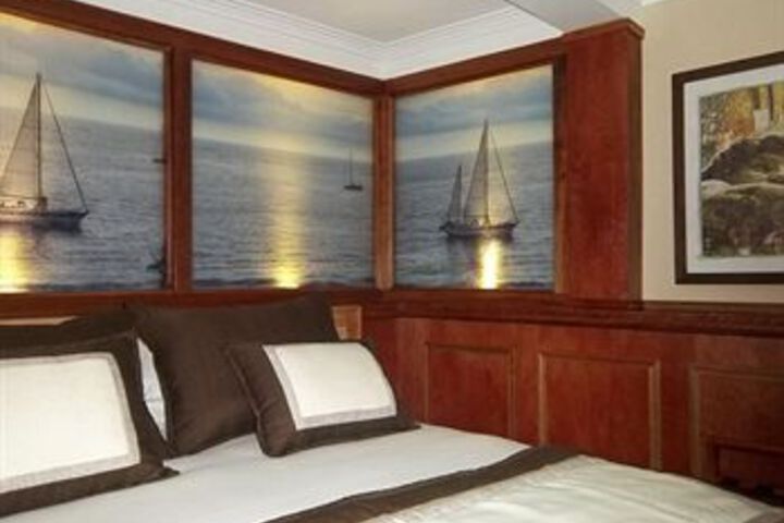 Room 13 of 50