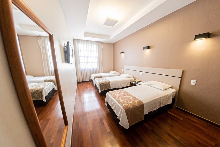 Room 12 of 47