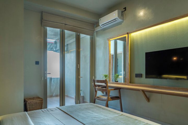 Room 30 of 222