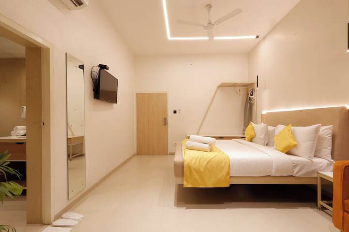 Room 17 of 41