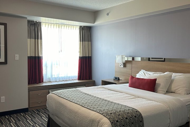 Room 5 of 26