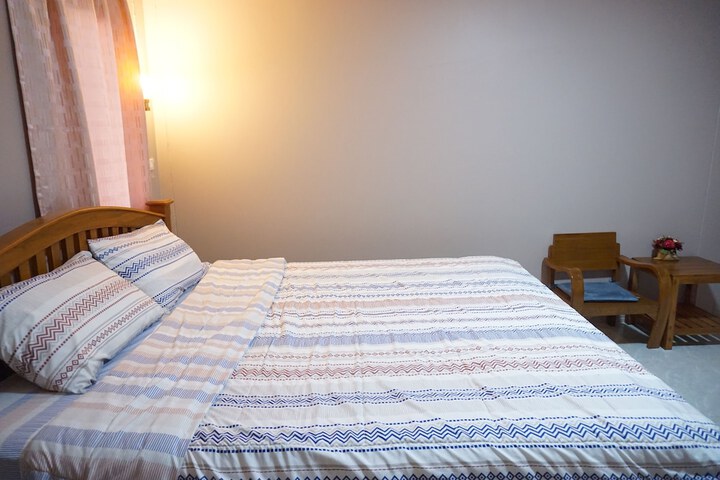 Room 8 of 41