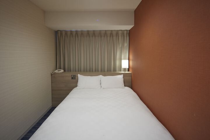 Room 30 of 122