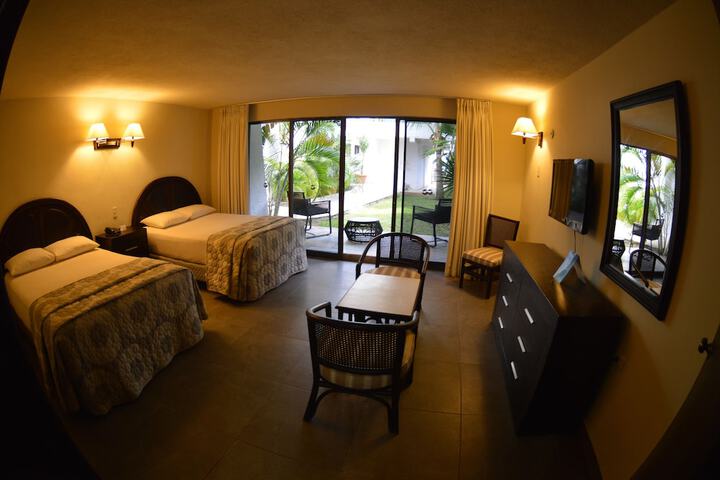 Room 5 of 79