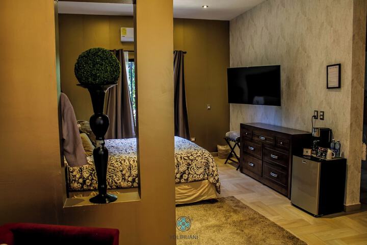 Room 35 of 205