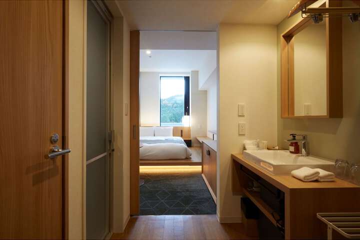 Room 18 of 78