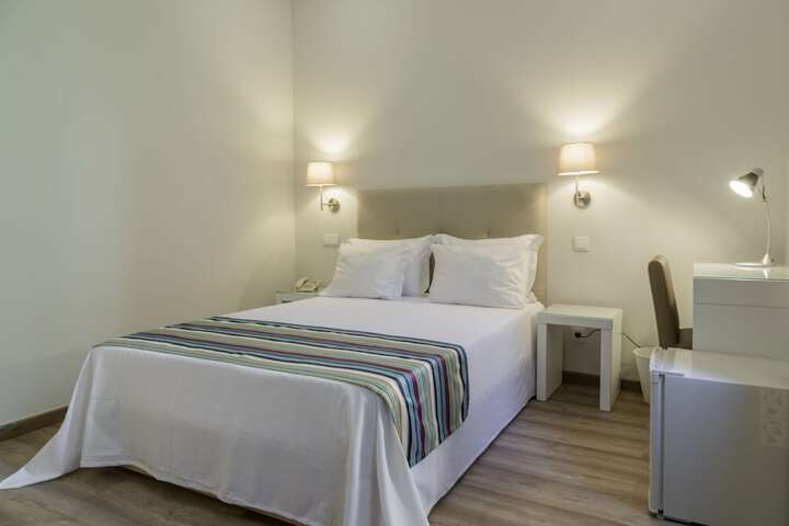 Room 14 of 39
