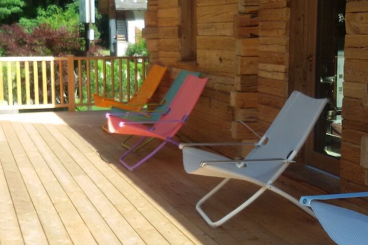 Sundeck 52 of 57
