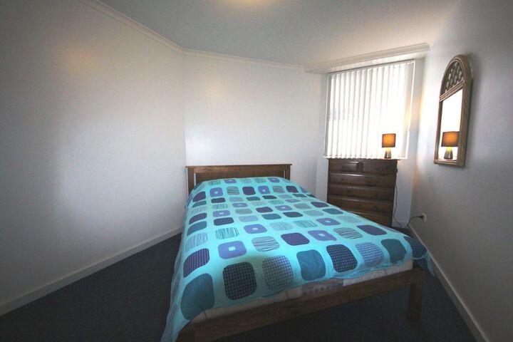 Room 2 of 16