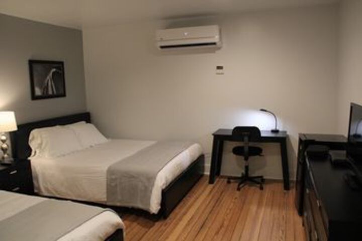 Room 14 of 21