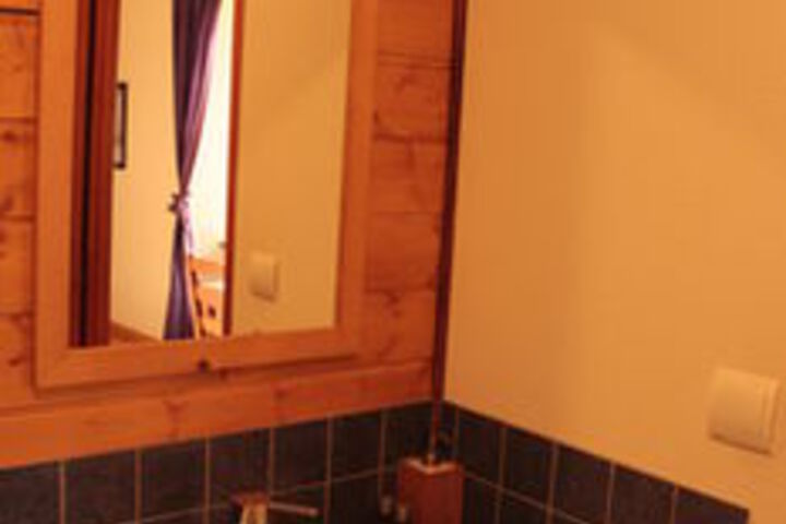 Room 8 of 53