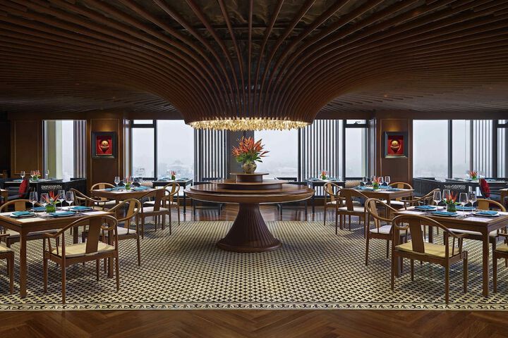 Dining 91 of 157
