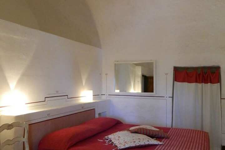Room 11 of 81