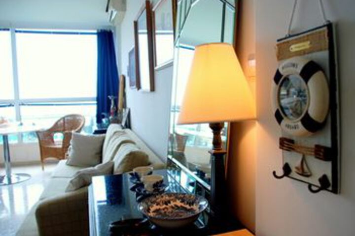 Room 17 of 26
