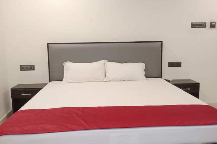 Room 3 of 24