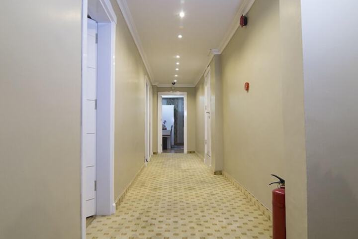 Ballroom/Hall 60 of 69